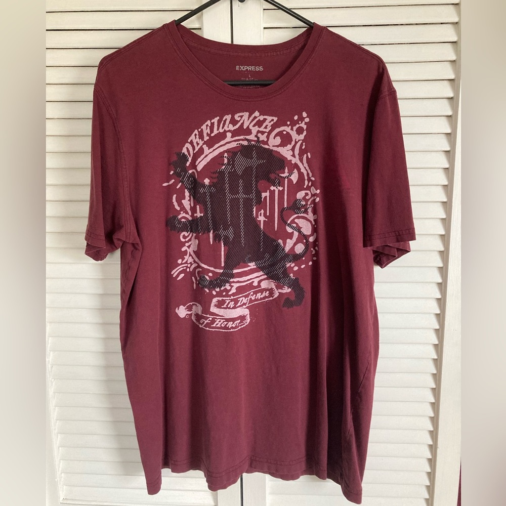 Men’s Express Short-Sleeved T-Shirt - Size L